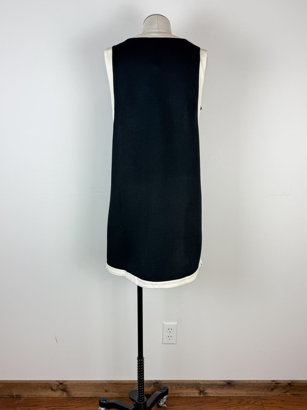 Blair V Neck Dress in Black
