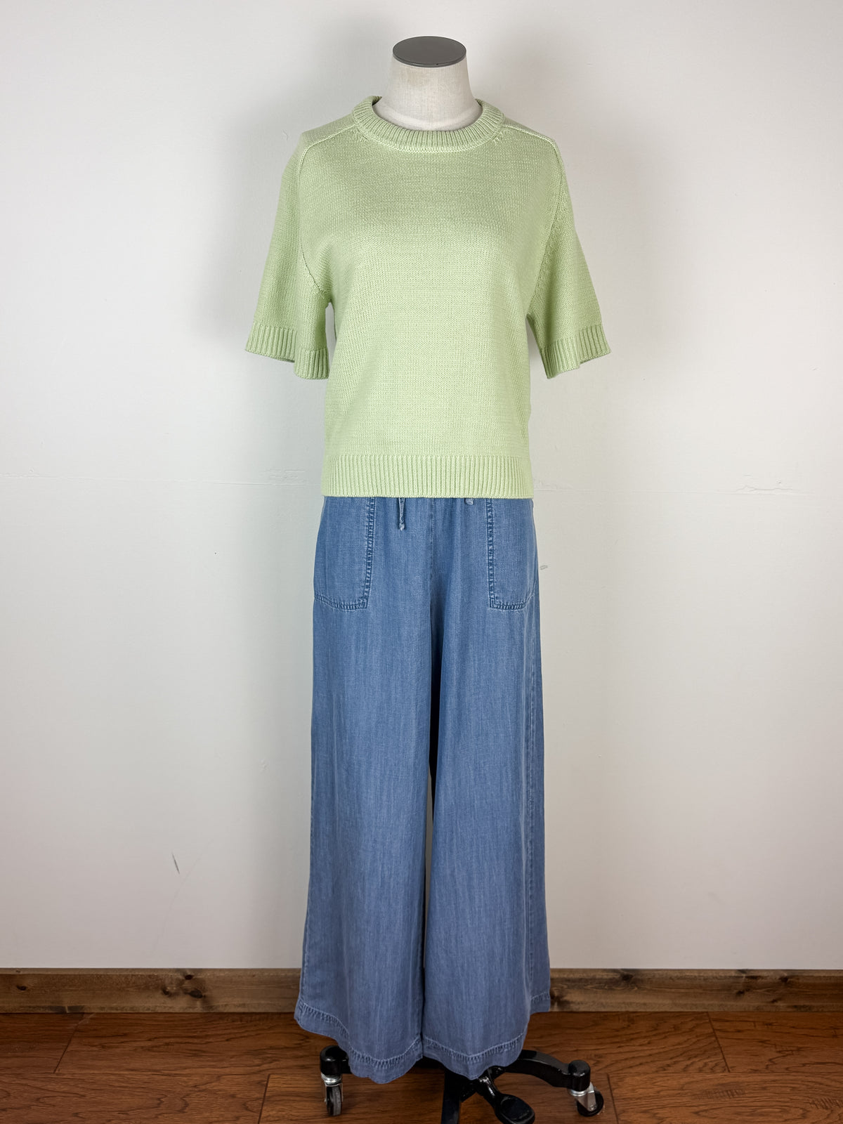 Vera Short Sleeve Sweater in Mint