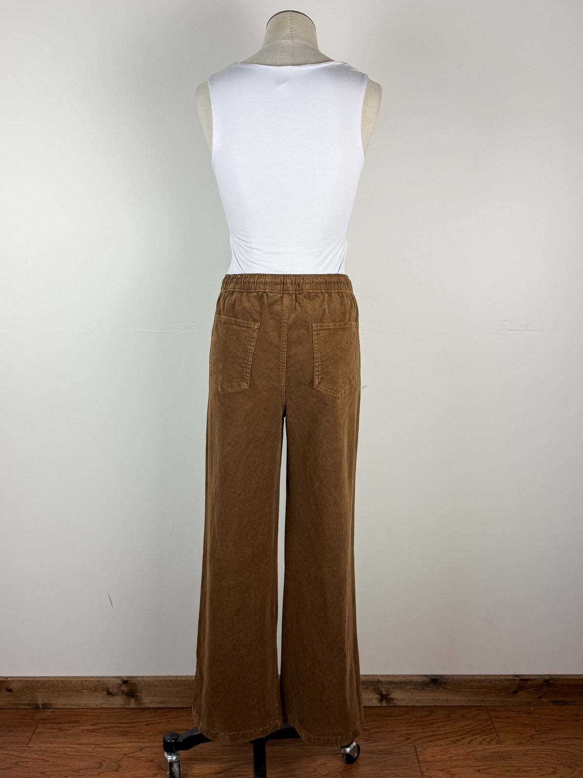 Brooklyn Wide Leg Corduroy Pant in Dark Camel