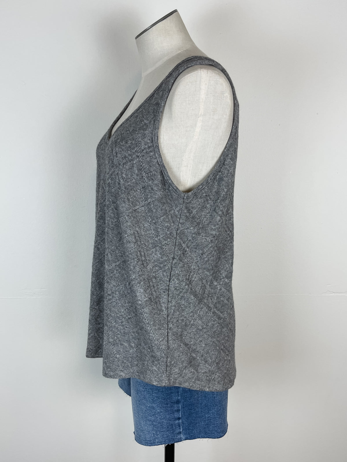 Taylor Knit V Neck Tank in Heather Grey