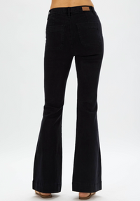 Judy Blue Taylor Pull On Trouser Flare in Black