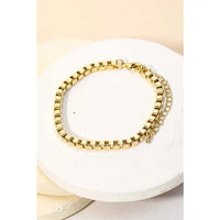 Box Chain Bracelet in Gold