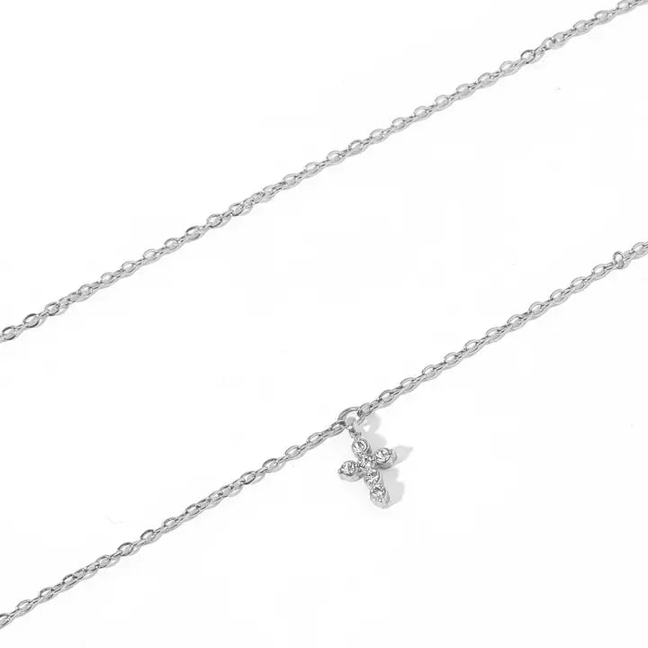 Linny Co. Carly Cross Necklace