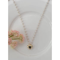 Bubble Heart Charm Pearl Necklace in Gold