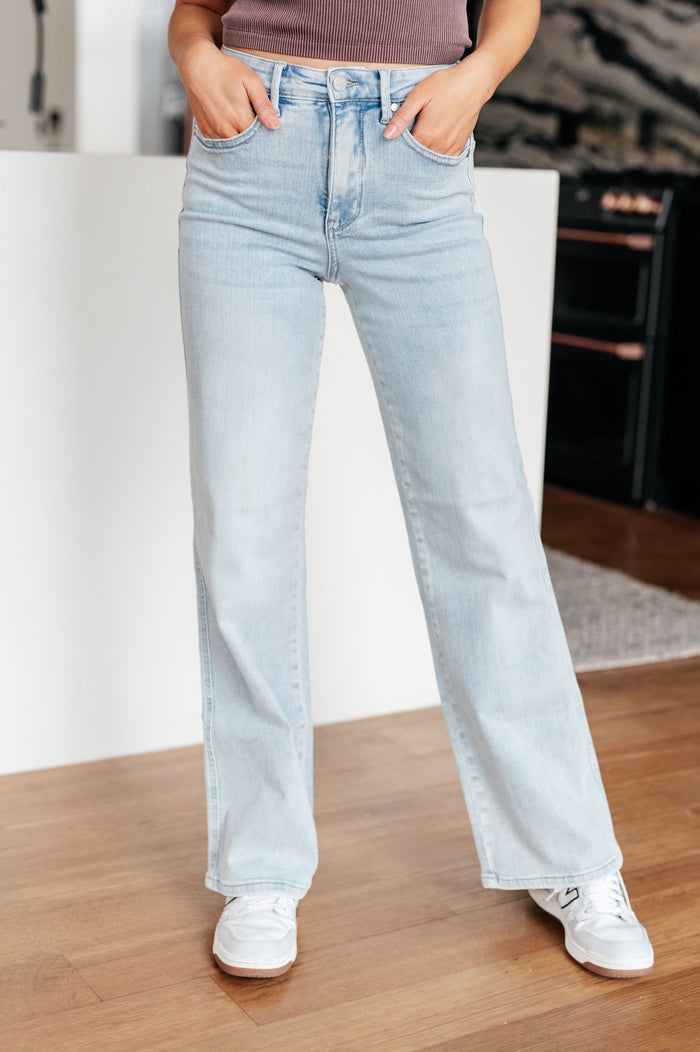 Judy Blue - Sienna High Rise Control Top Flare Jeans in Espresso
