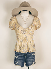 Sweetheart Floral Top in Buttercup
