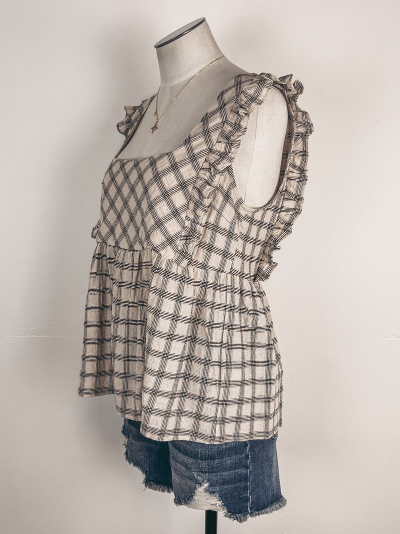Checkered Frilly Top in Taupe/Brown