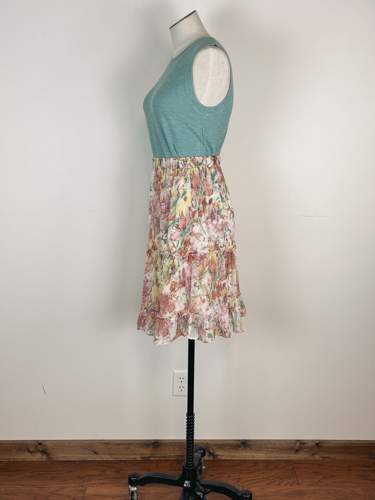 Mystree Tiered Floral Skirt in Rose Mix