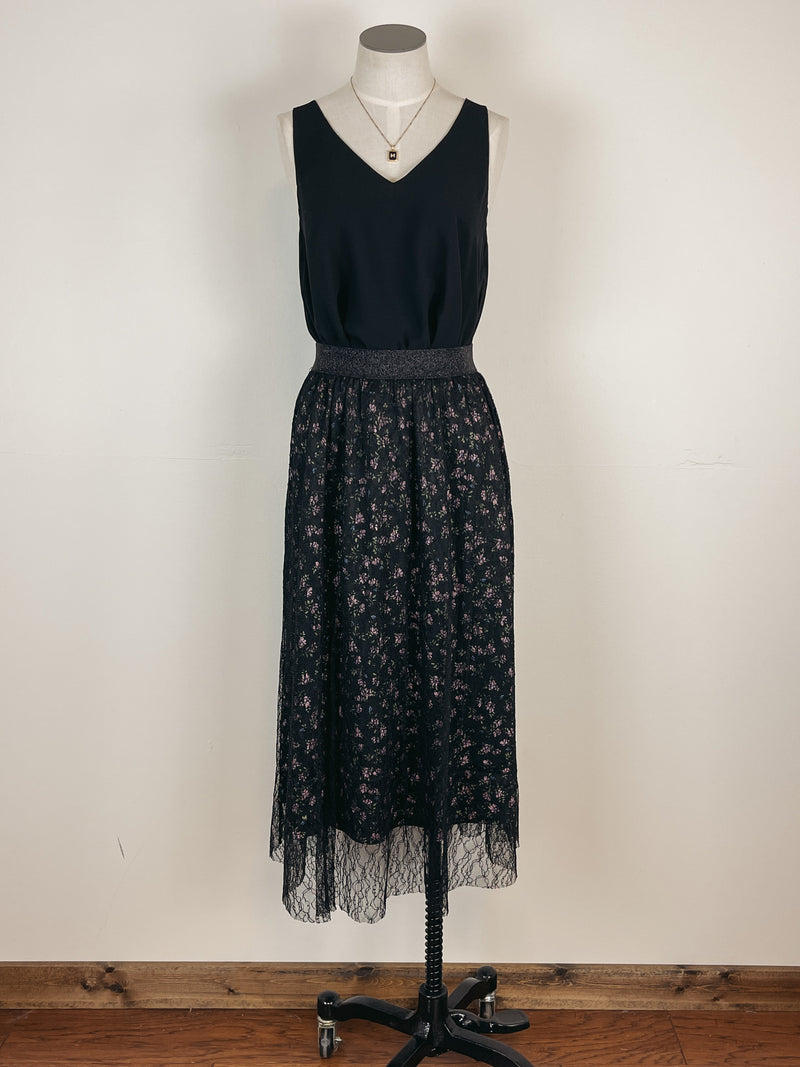 Mystree Floral and Lace Skirt in Black