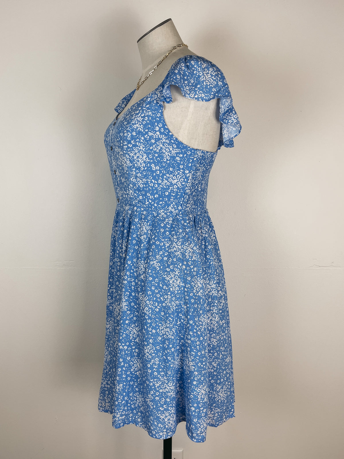 Ruffle Sleeve Floral Dress in Sky Blue