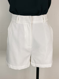 Tailored Shorts in White