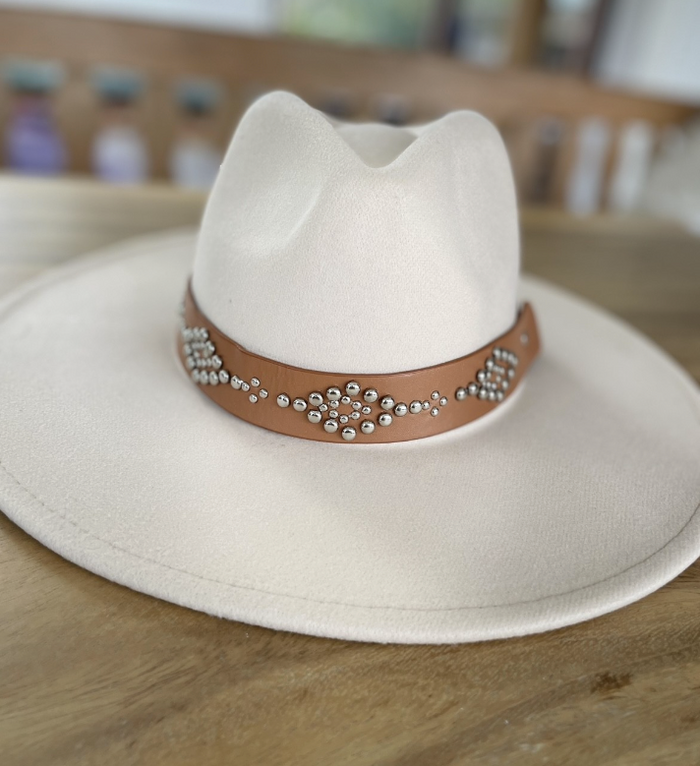 Wide Brim Panama Hat w/ Studded Band